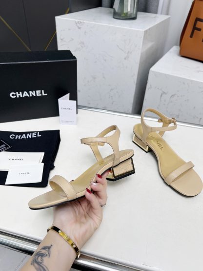 Chanel apricot one-strap gold-plated heel sandals Heel height: 3.5cm - Image 2