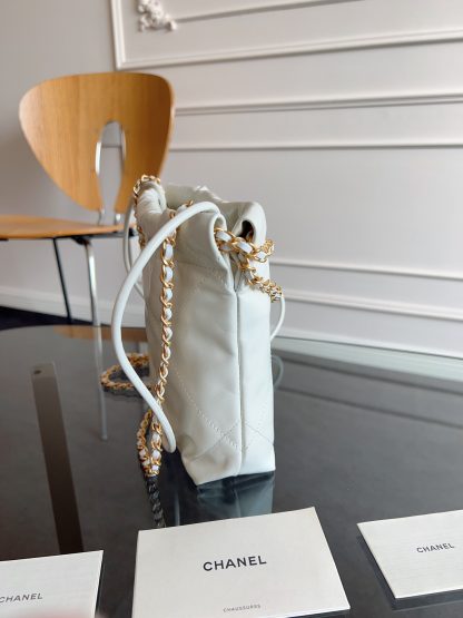 Chanel Classic Minisize 22 Bag - Image 3