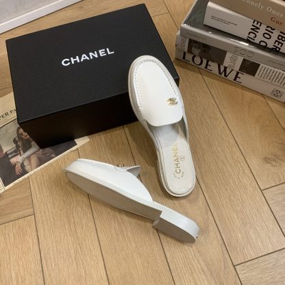 Chanel Early Spring White Classic Perfect Match Flash Brick Daily Sandals - Image 3