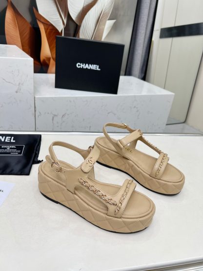 Chanel Spring Apricot Top Chain Versatile Lightweight Sandals - Image 3