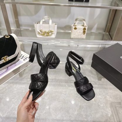 Chanel black spring and summer new classic sandals heel height 5cm - Image 3