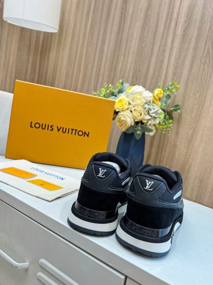 Louis Vuitton breathable diamond mesh sneakers - Image 4