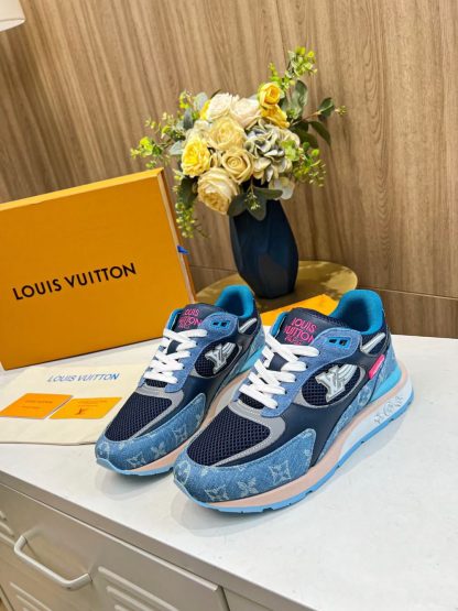 Louis Vuitton breathable diamond mesh sneakers - Image 4