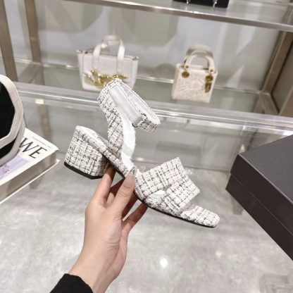 Chanel black and white spring and summer new embroidered Linge classic sandals heel height 5cm - Image 3