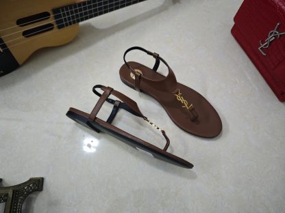 Ysl Fashion Flat Flip-flop Sandals - Image 3