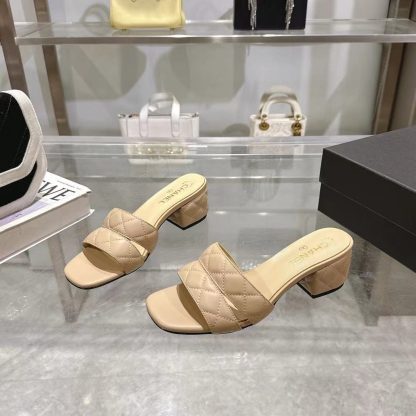 Chanel Spring/Summer New Arrival Apricot Embroidered Linge Classic Sandals Heel Height 5cm - Image 3
