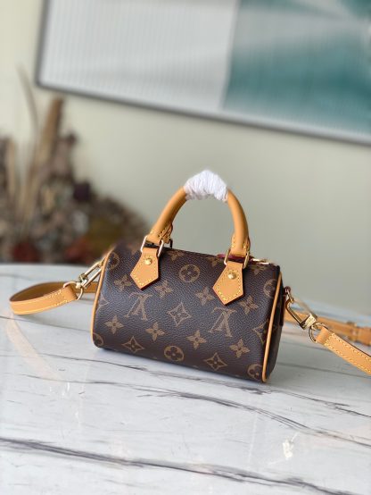 Louis Vuitton Classic Speedy Bag - Image 3