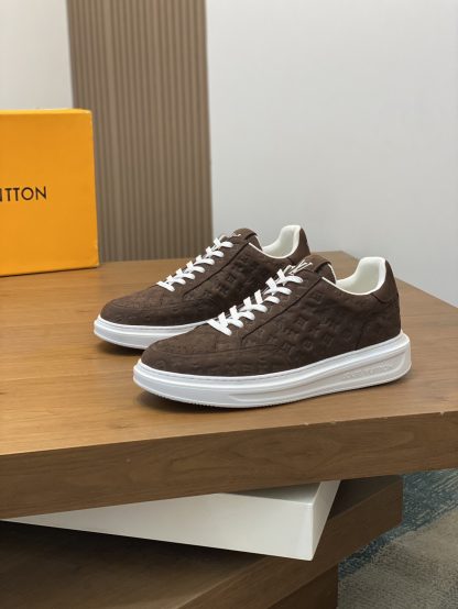 Louis Vuitton men's high-end casual sports shoes - Image 3