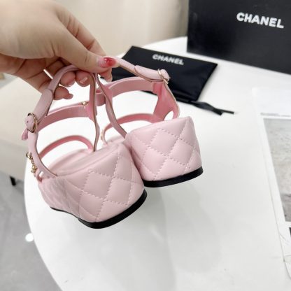 Chanel Spring and Summer Pink Dancing Shoes Series New European and American Catwalk Sandals - Image 3