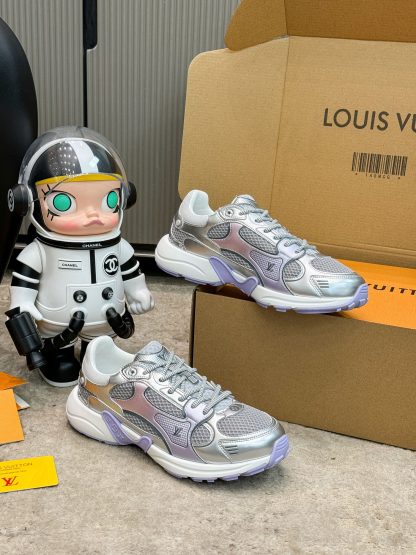 Louis Vuitton Olympia series couples' models Silver Horn King leisure sports shoes running shoes