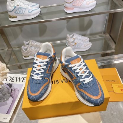 Louis Vuitton Neo Run Away sneakers - Image 4