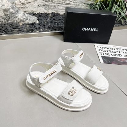 Chanel Early Spring Sandals Series White Retro Sandals Thickness 3cm - Image 3