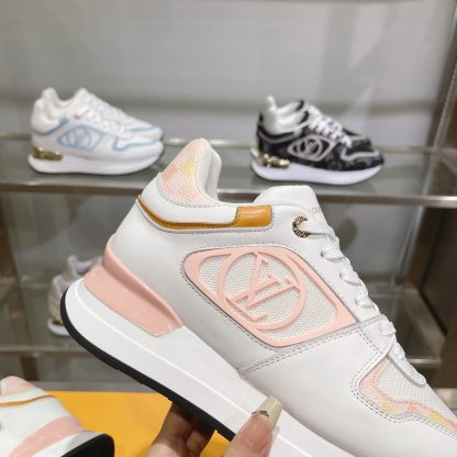 Louis Vuitton Neo Run Away sneakers - Image 4