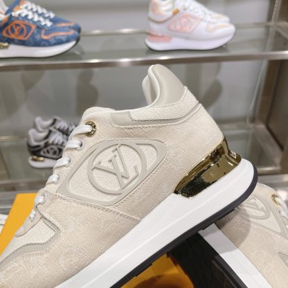Louis Vuitton Neo Run Away sneakers - Image 4
