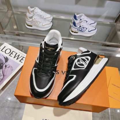 Louis Vuitton Neo Run Away sneakers - Image 3