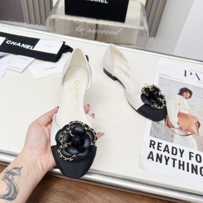 Chanel Spring/Summer Dancing Shoes Series Small Round Toe White Flat Sandals Heel Height 1.5cm - Image 3