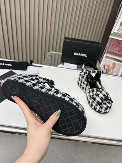 Chanel black and white platform wedge-heeled thick-soled summer sandals