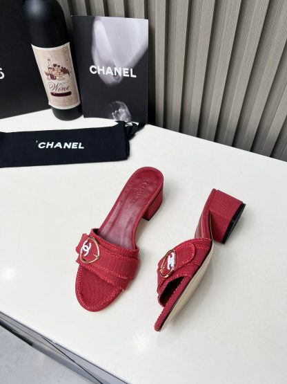 Chanel red elegant lady temperament sandals - Image 3