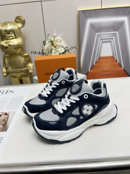 Louis Vuitton Run55 sneakers - Image 3
