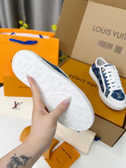 Louis Vuitton Spring and Summer New Canvas Shoes - Image 4