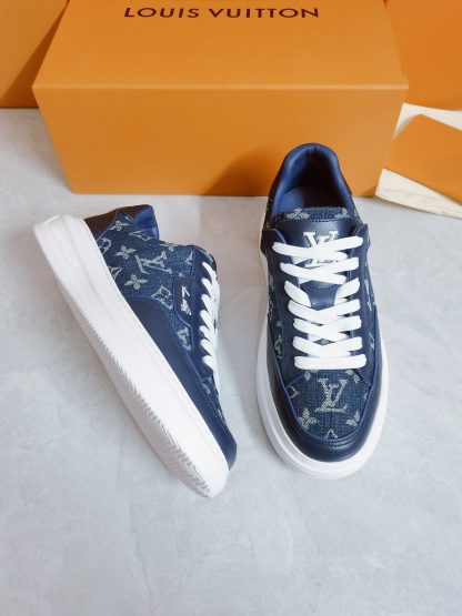 Louis Vuitton classic casual sports sneakers - Image 3