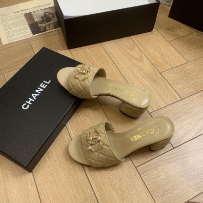 Chanel spring and summer new apricot color characteristic lady temperament durable thick heel sandals heel height 4.5cm - Image 3