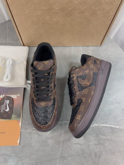 Louis Vuitton couple's co-branded sports shoes - Image 3