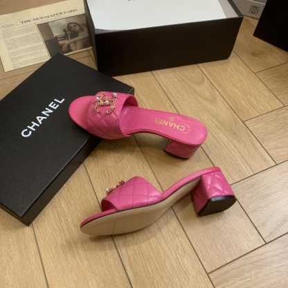Chanel's new spring and summer deep pink characteristic ladylike temperament durable thick heel sandals heel height 4.5cm - Image 3