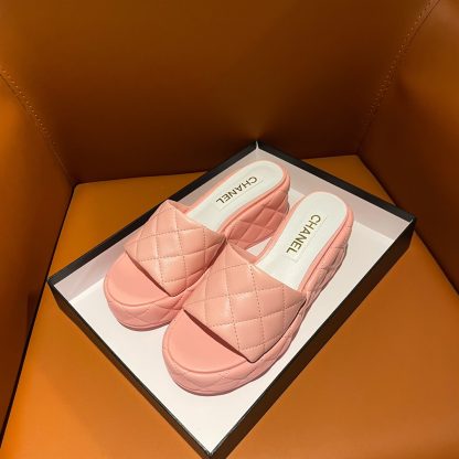 Chanel new style high heel pink sandals, heel height 7.5cm - Image 3