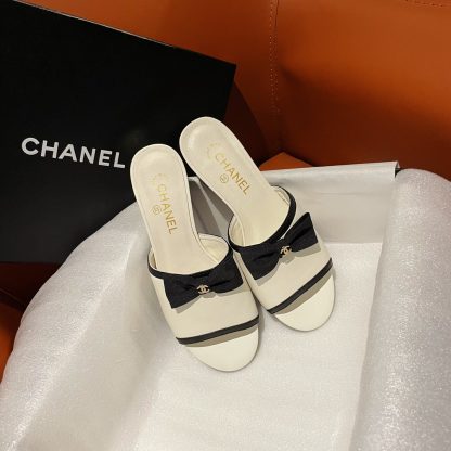 Chanel white new bow thick heel sandals heel height 4.5cm - Image 3