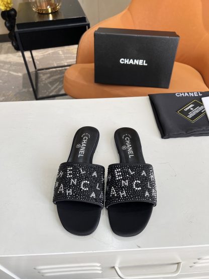 Chanel's most beautiful early spring super shiny beautiful water brick black sandals - Image 2
