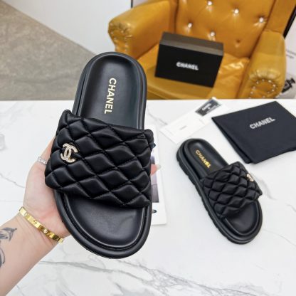 Chanel Spring and Summer Electric Embroidered Diamond-patterned Platform Black Sandals - Image 3