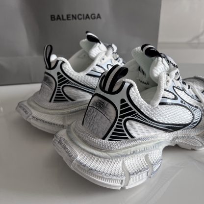 Balenciaga Retro Trend Running Shoes - Image 3
