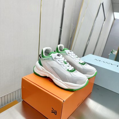 Louis Vuitton Run 55 sneakers - Image 3