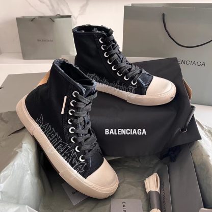 Balenciaga casual canvas shoes - Image 3