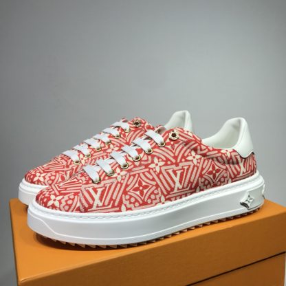 Louis Vuitton low-top new casual couple shoes - Image 3