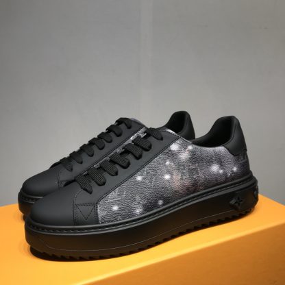Louis Vuitton low-top new casual couple shoes - Image 3