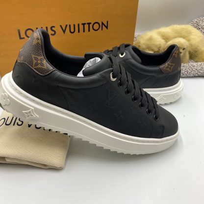 Louis Vuitton low-top new casual couple shoes - Image 3