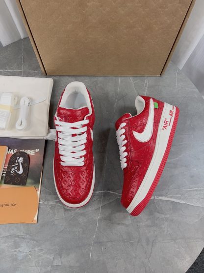 Louis Vuitton couple's co-branded sports shoes - Image 3