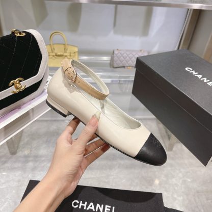 Chanel Comfortable Classic Black and White Mary Jane Shoes - Image 3