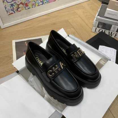 Chanel autumn and winter new black retro small round toe shoes heel height 4.5cm - Image 3