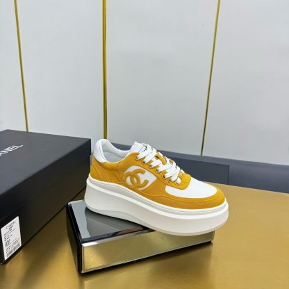 Chanel earth-toned casual versatile sneakers - Image 3