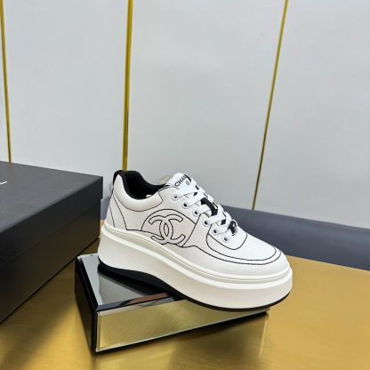 Chanel beige with black lining casual versatile sneakers - Image 3