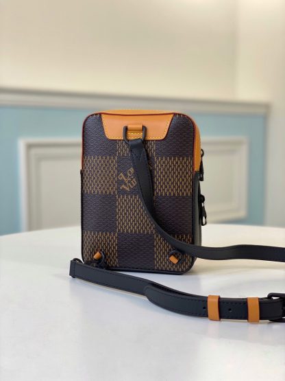 Louis Vuitton amazone shoulder bag - Image 3