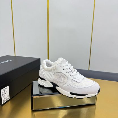 Chanel top white classic embroidered casual sneakers - Image 3