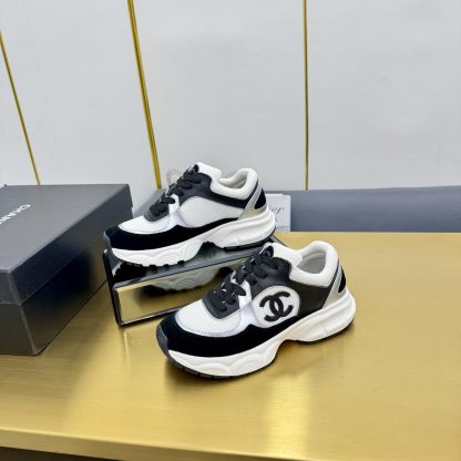 Chanel men's and women's couple's white and black classic breathable casual dad shoes - Image 3