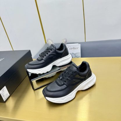 Chanel men's and women's couple's pure black classic sports fashion casual dad shoes - Image 3