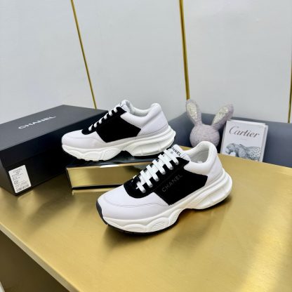 Chanel men's and women's couple's black mix and match white classic sports casual dad shoes - Image 3