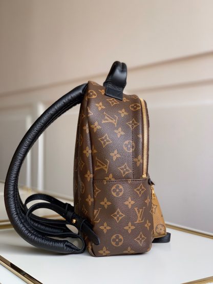 Louis Vuitton cruise 16 series m44870 medium color matching backpack - Image 3
