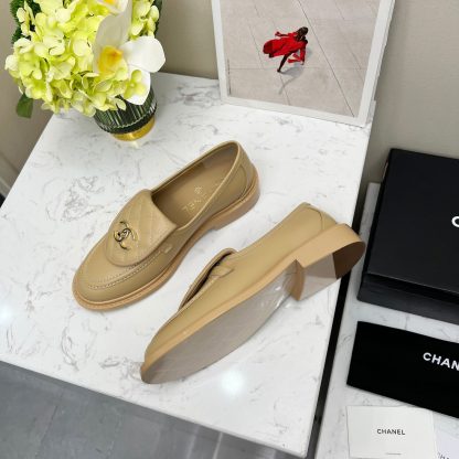 Chanel early spring apricot new temperament loafers - Image 3